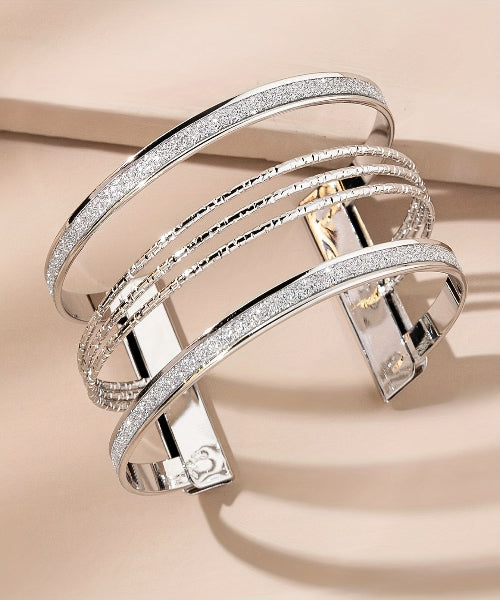 Pulseira Dourada Feminina - Luxo Vintage Único
