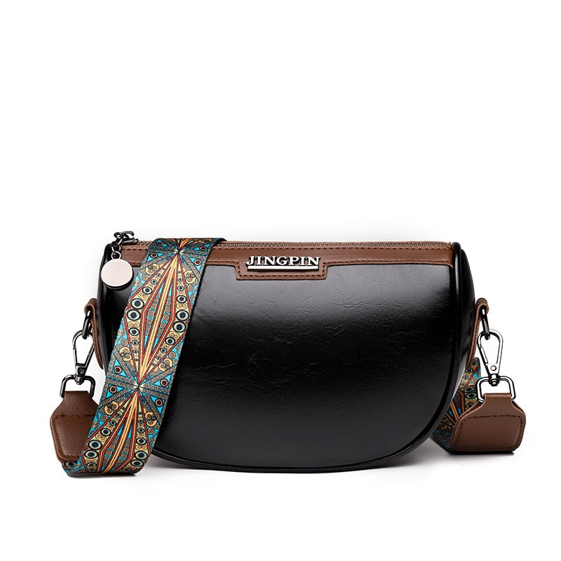 Bolsa Feminina com Alça Estampada