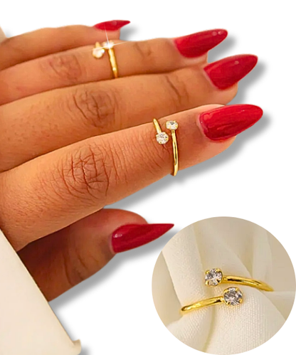 Anel Folheado a Ouro com Pedras de  Zircônia Elegante