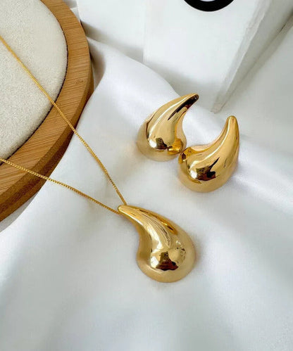 Brinco e Colar Gota Prata (2 Peças) - Elegância Atemporal