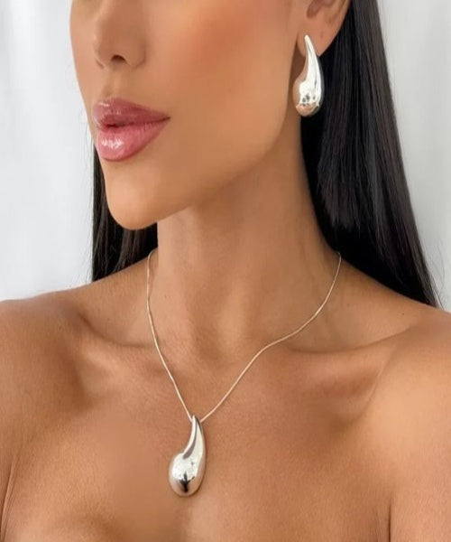 Brinco e Colar Gota Prata (2 Peças) - Elegância Atemporal