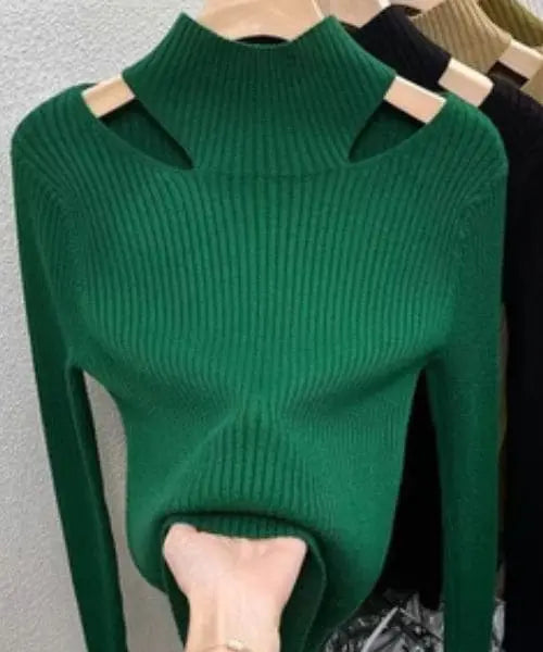 Suéter Feminino Meia Gola Alta Tricotado com Fundo Vazado Ombro de Fora Blogueirinha